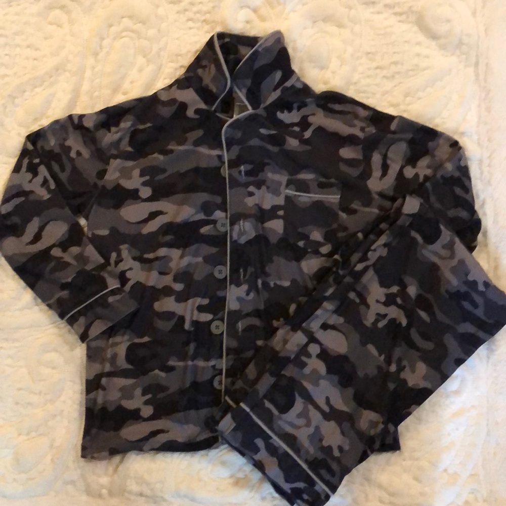 Boys Cherokee sleepwear camp pajama set, size S